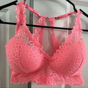 Gilly Hicks medium bra